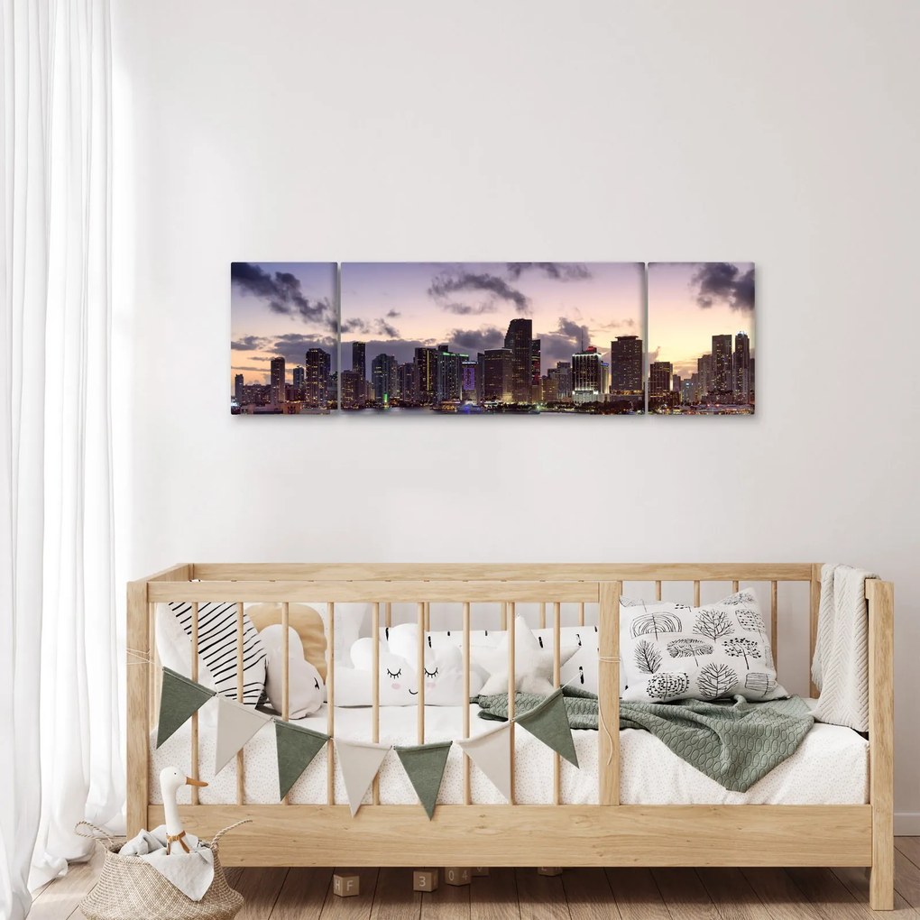 Obraz - wieżowce dużego miasta (170x50 cm)