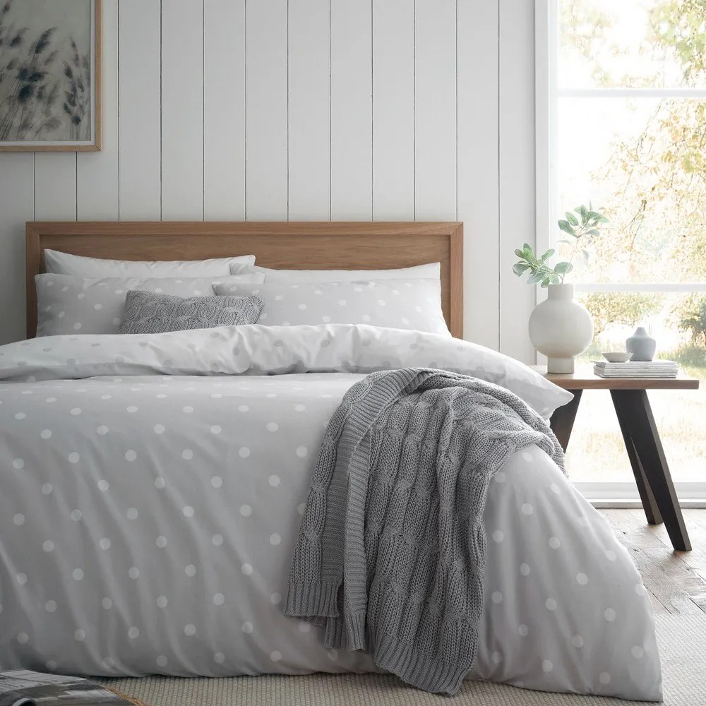 Biało-szara flanelowa pościel dwuosobowa 230x220 cm Polka Dot – Catherine Lansfield
