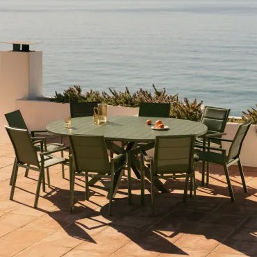 Zestaw Stołu 145-200x145 Cm Rozkładanego Barces I 8 Sztaplowanych Krzeseł Ogrodowych Z Podłokietnikami Z Aluminium Karena Intensywny Verde Olive -