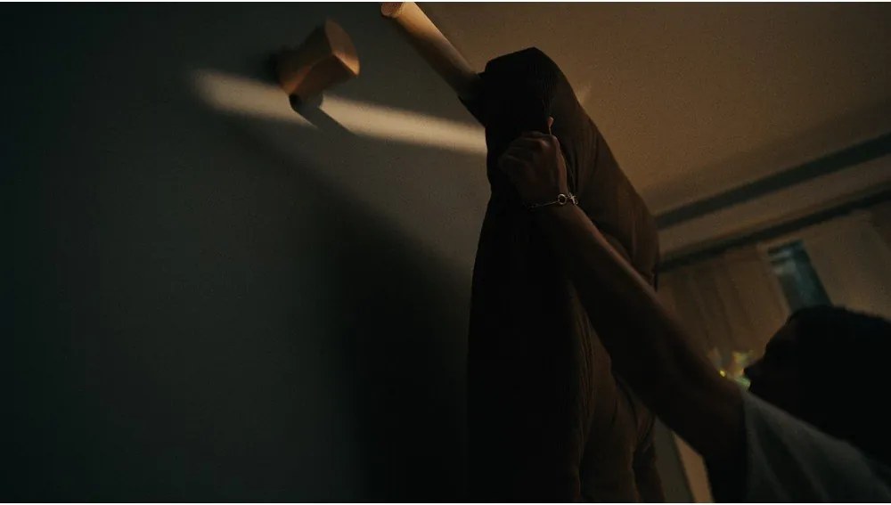 Lniany fotel w naturalnym kolorze Hooked – Karup Design