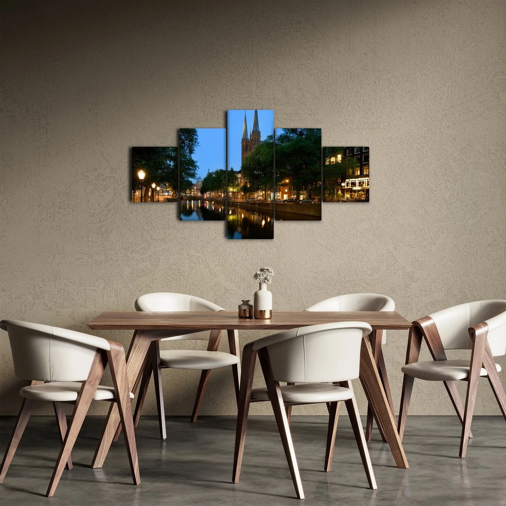 Obraz nocnego historycznego miasta (125x70 cm)