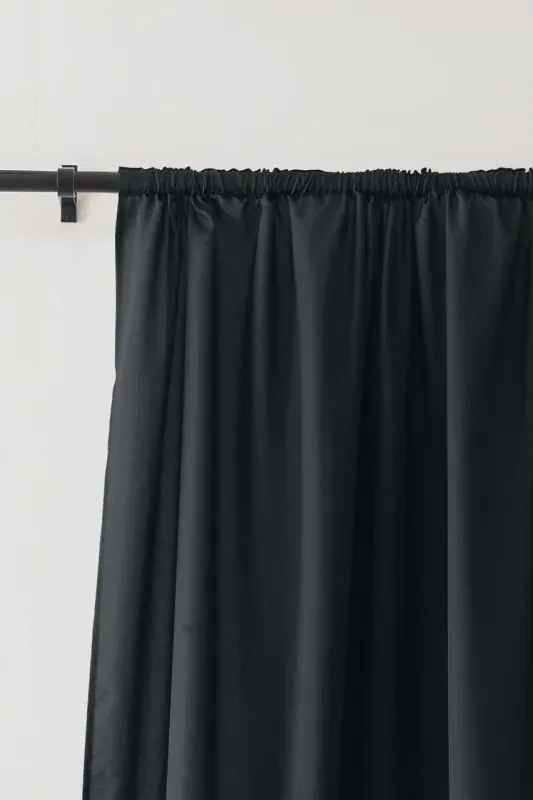 Zasłona OXFORD LIGHT 140x250 cm, czarna Zawieszanie: Taśma z wiązaniami