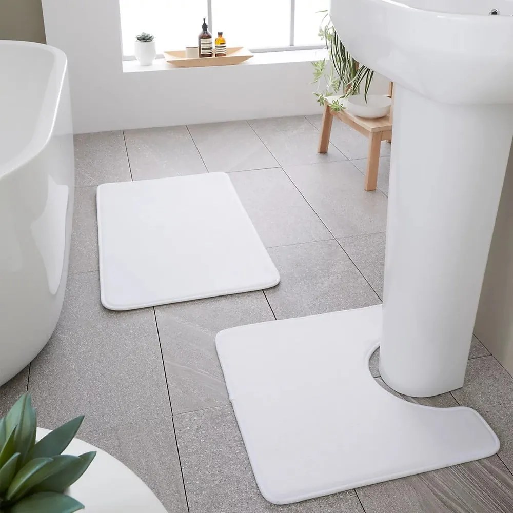 Białe dywaniki łazienkowe do WC z pianki pamięciowej zestaw 2 szt. 50x80 cm Anti-Bacterial – Catherine Lansfield
