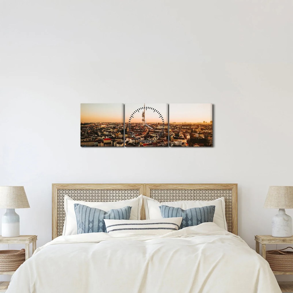 Obraz zachodu słońca nad Žižkov (z zegarem) (90x30 cm)