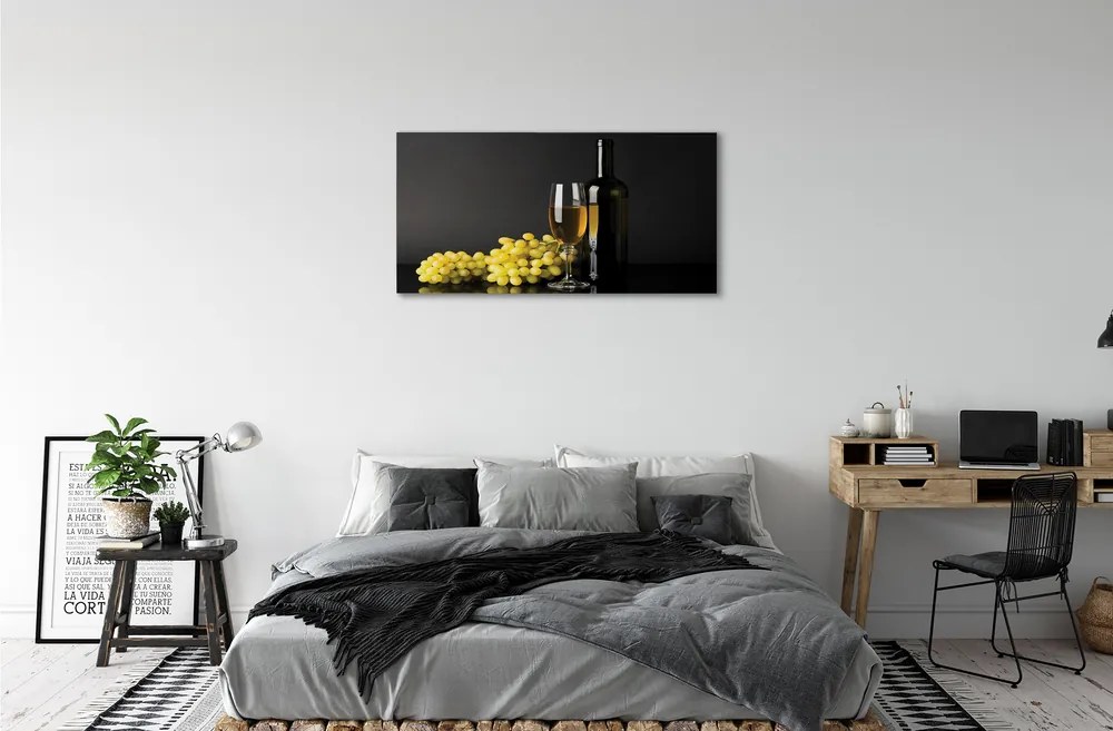Zdjęcie na płótnie Wino W Towarzystwie Owoców