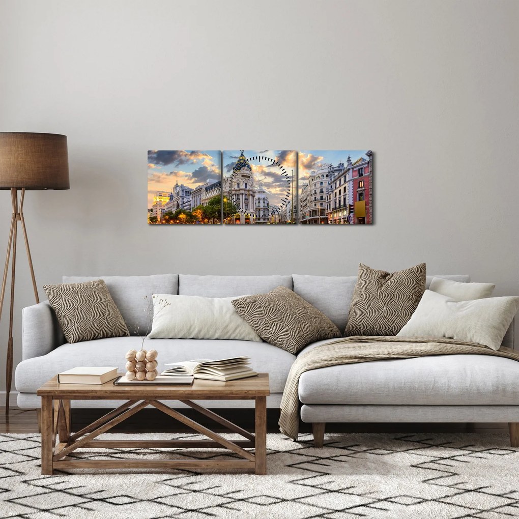 Obraz - Calle Gran Vía, Madryt, Hiszpania (z zegarem) (90x30 cm)