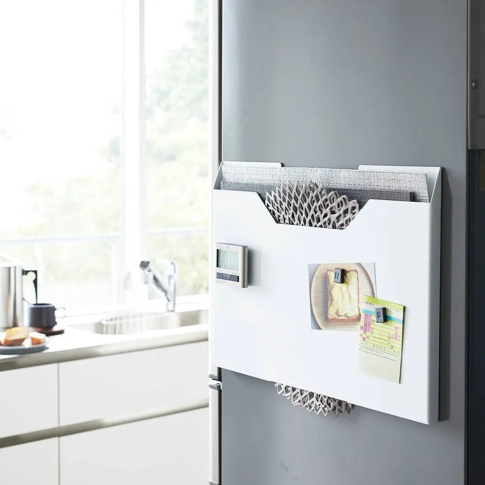 Metalowy organizer na maty stołowe bez wiercenia Tower – YAMAZAKI