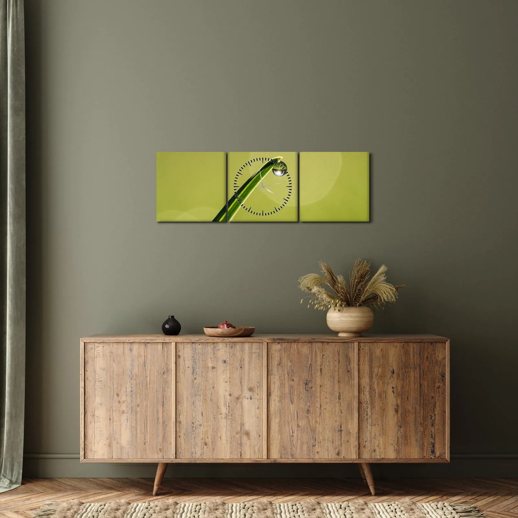 Obraz kropli wody na trawie (z zegarem) (90x30 cm)
