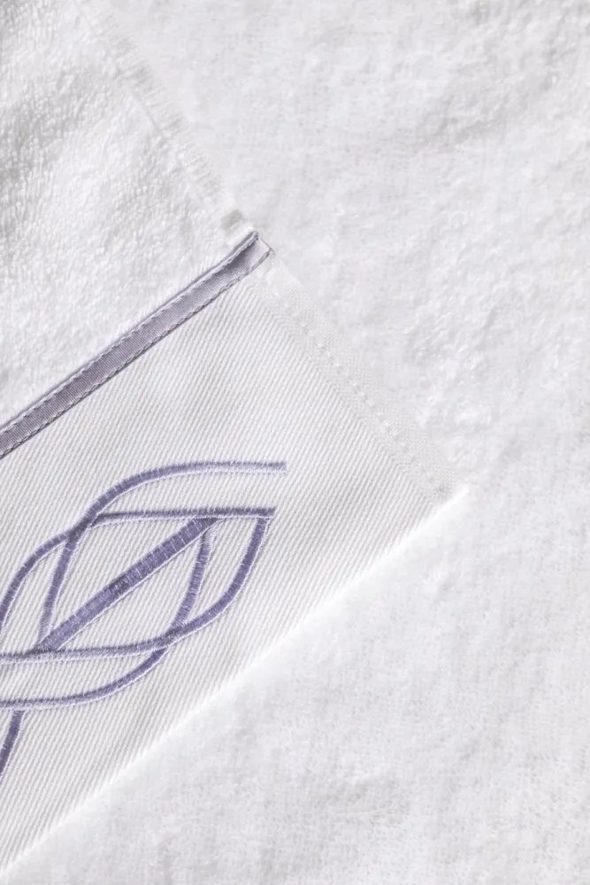 Mały ręcznik VITA 30 x 50 cm Biały / lila haft