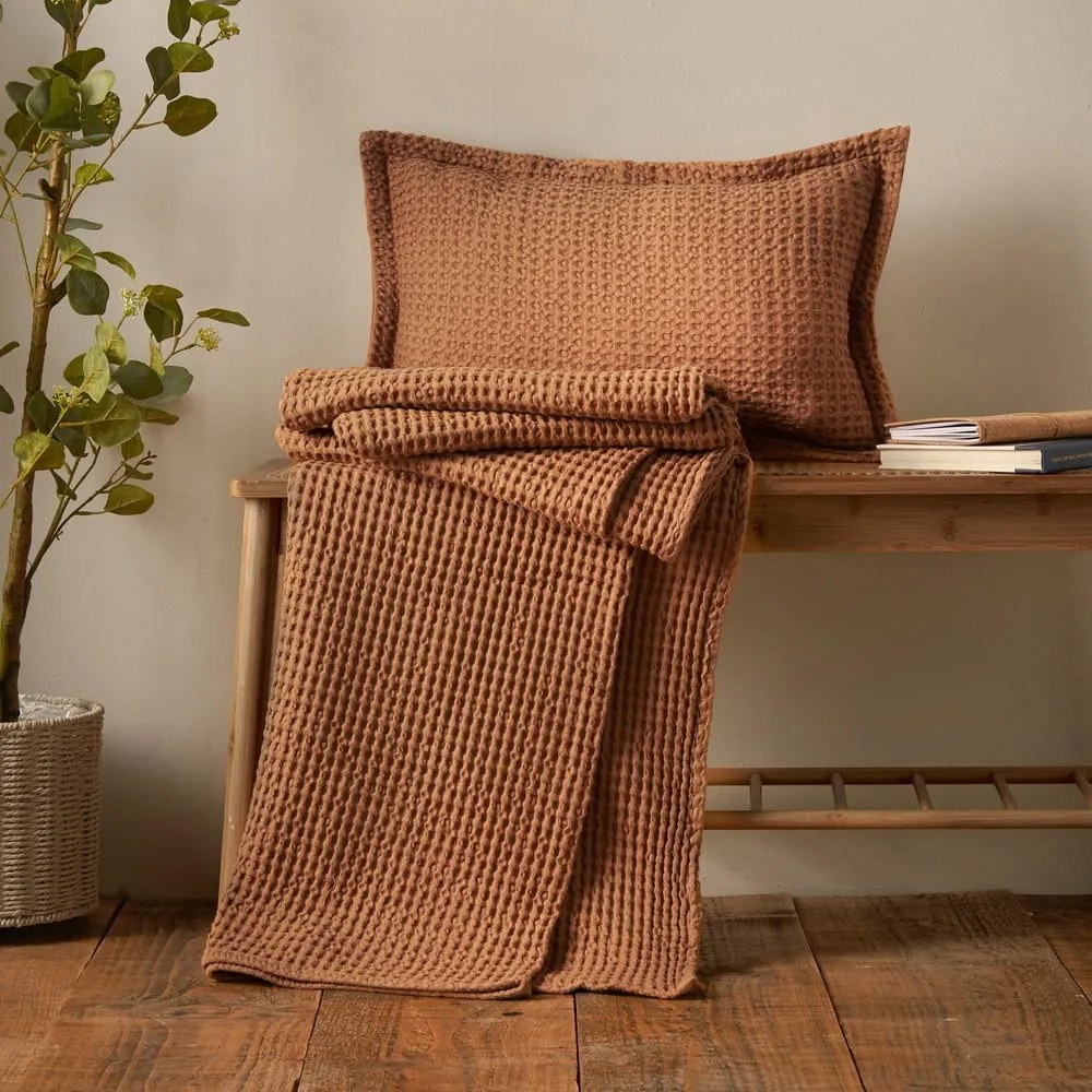 Brązowy bawełniany koc 150x200 cm Jaipur Chunky Waffle – Pineapple Elephant