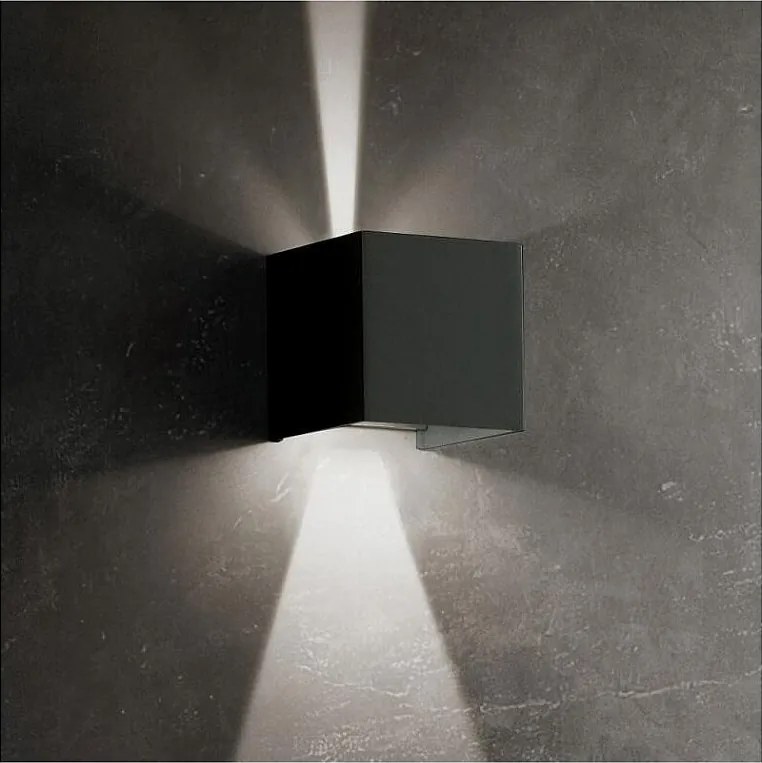 Kinkiet LED Cubetto IP54 6,5W z regulowanymi żebrami Corten