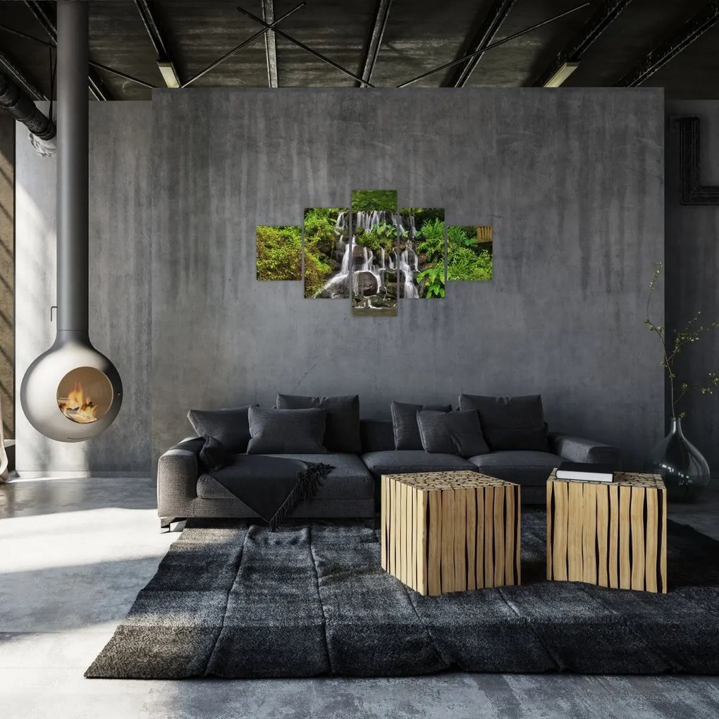 Obraz wodospadów w tropikalnym lesie (125x70 cm)