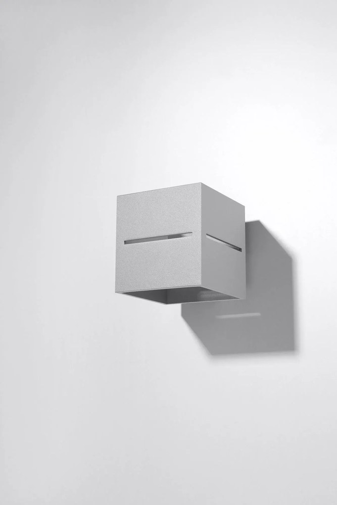 Minimalistyczny kinkiet G0-R23