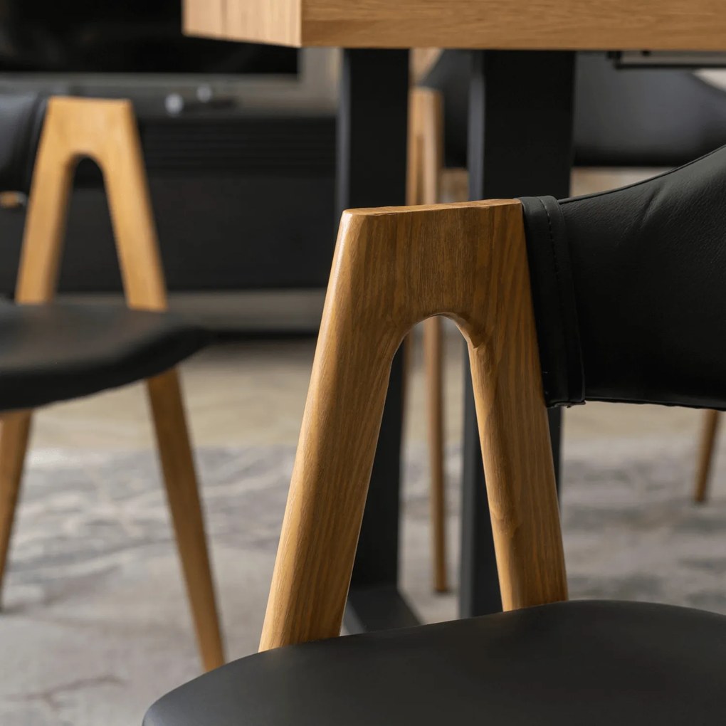 Krzesło Tapicerowane do Salonu WILLY Czarne Ekoskóra Nowoczesne Loft