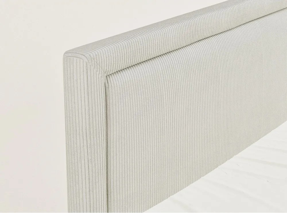 Kremowe łóżko kontynentalne ze schowkiem 160x200 cm Fresco – Maison de Rêve