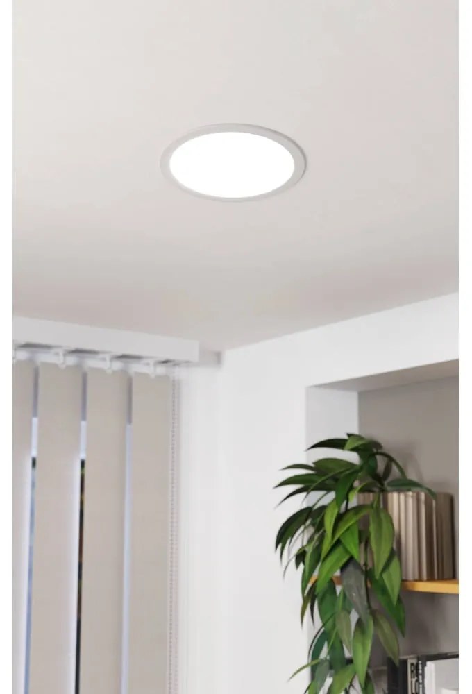 Biała lampa LED wpuszczana w sufit FUEVA 5 – EGLO