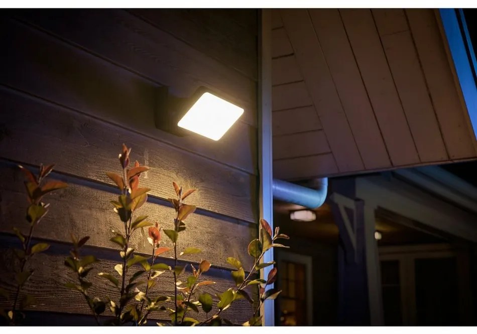 Philips Hue 17436/30/P7 zewnętrzny reflektor LED Welcome 2300 lm, czarny