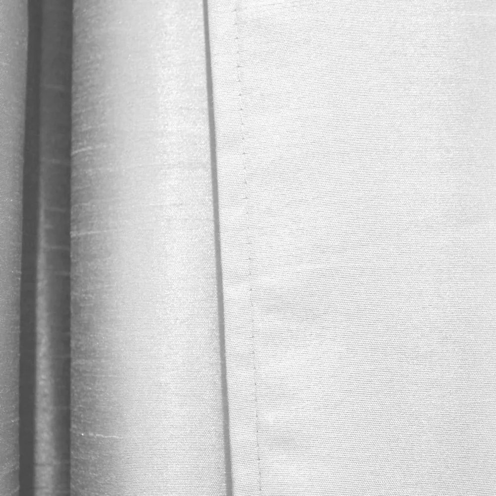 Biała satynowa zasłona 140x240 cm Shana – douceur d'intérieur