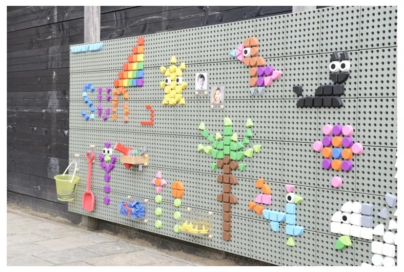 Masterkidz zestaw kołeczki w kształcie figur geometrycznych 64szt do tablic stem