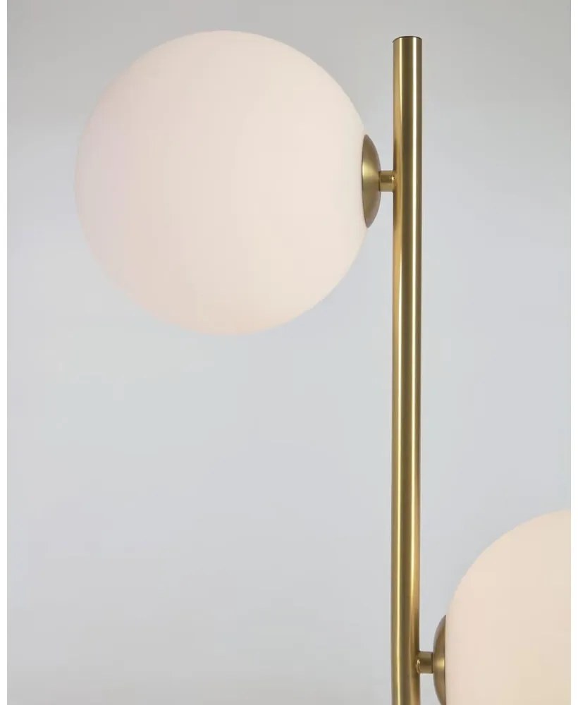 Lampa stojąca w zielono-złotym kolorze ze szklanym kloszem (wys. 161 cm) Lonela – Kave Home