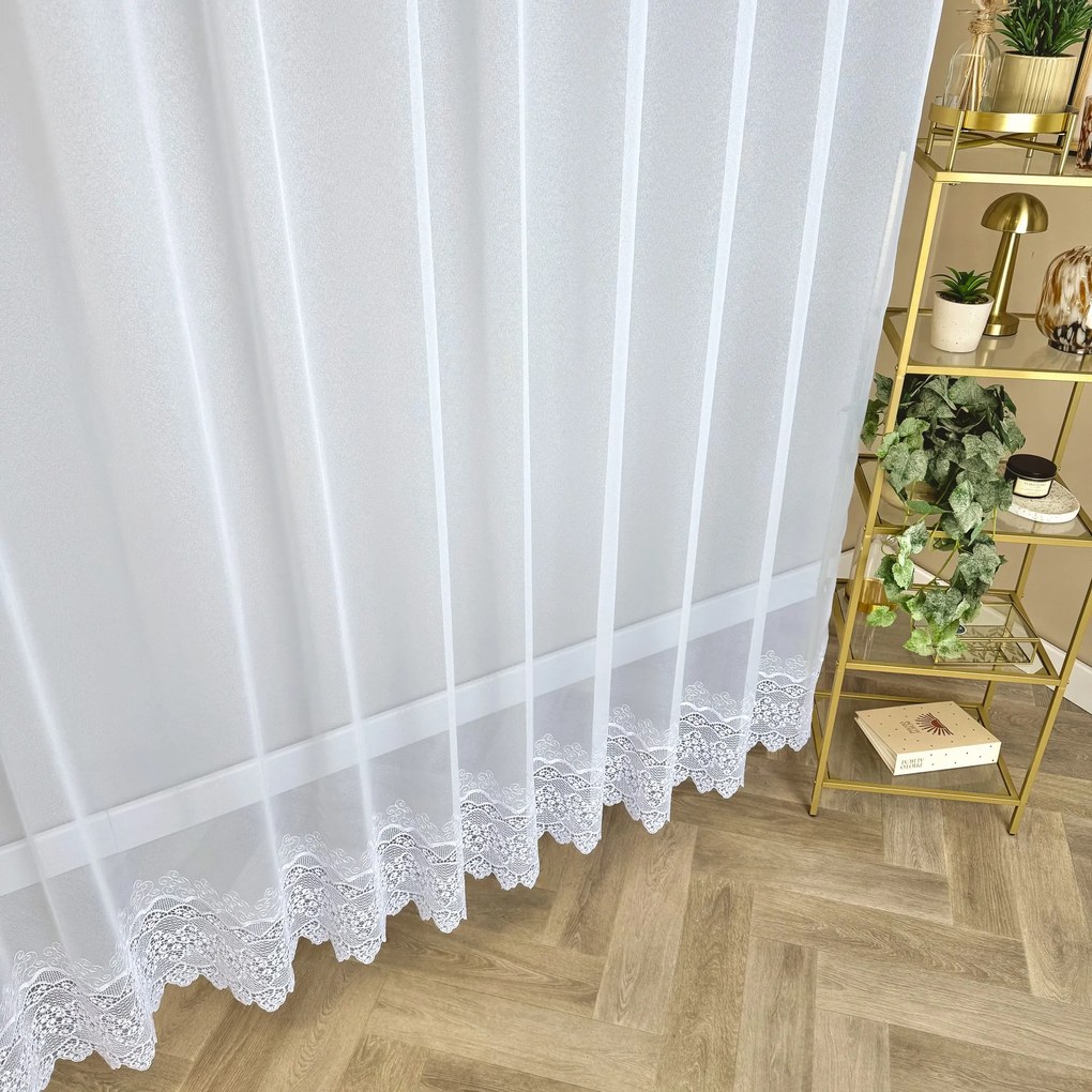 Firana gipiurowa na markizecie z ozdobnym pasem - wys. 280 cm