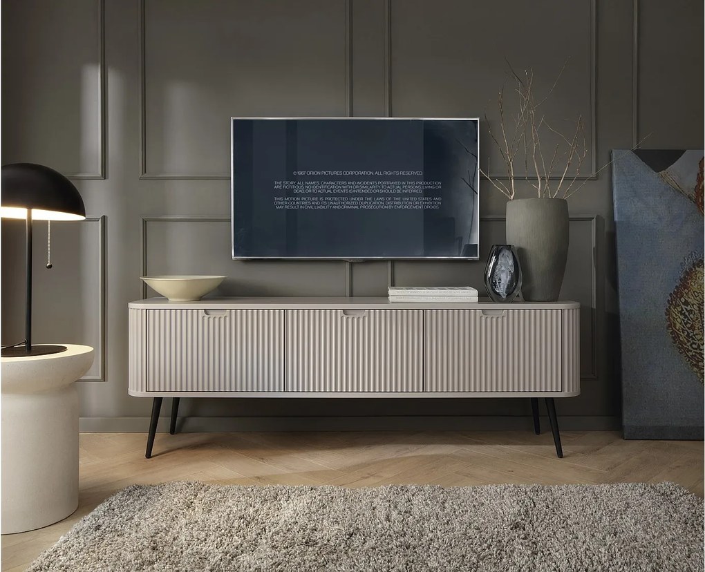 Szafka RTV: Kaszmir, Czarne nogi, 168 x 57 x 39 cm
