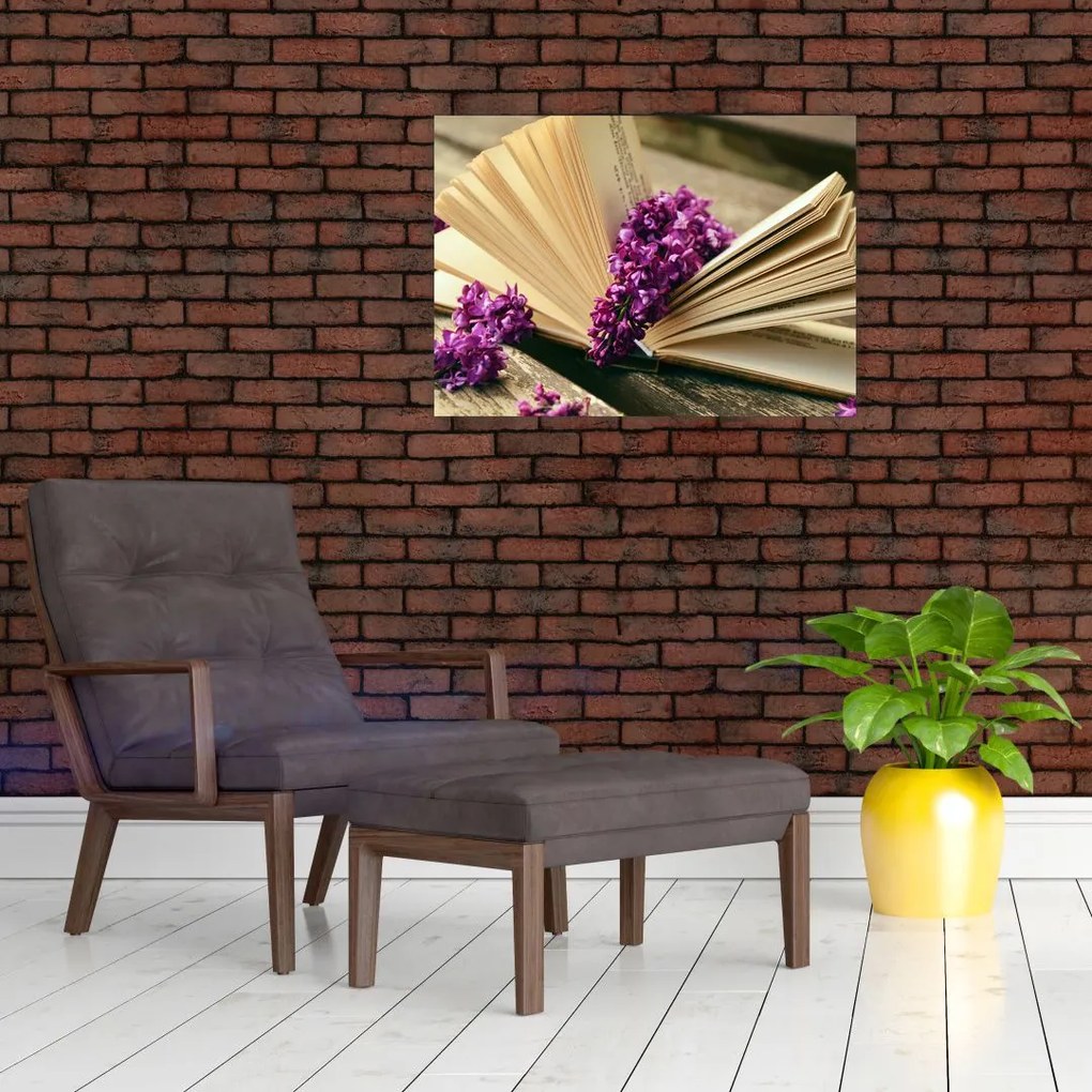 Obraz książki i fioletowych kwiatów (70x50 cm)