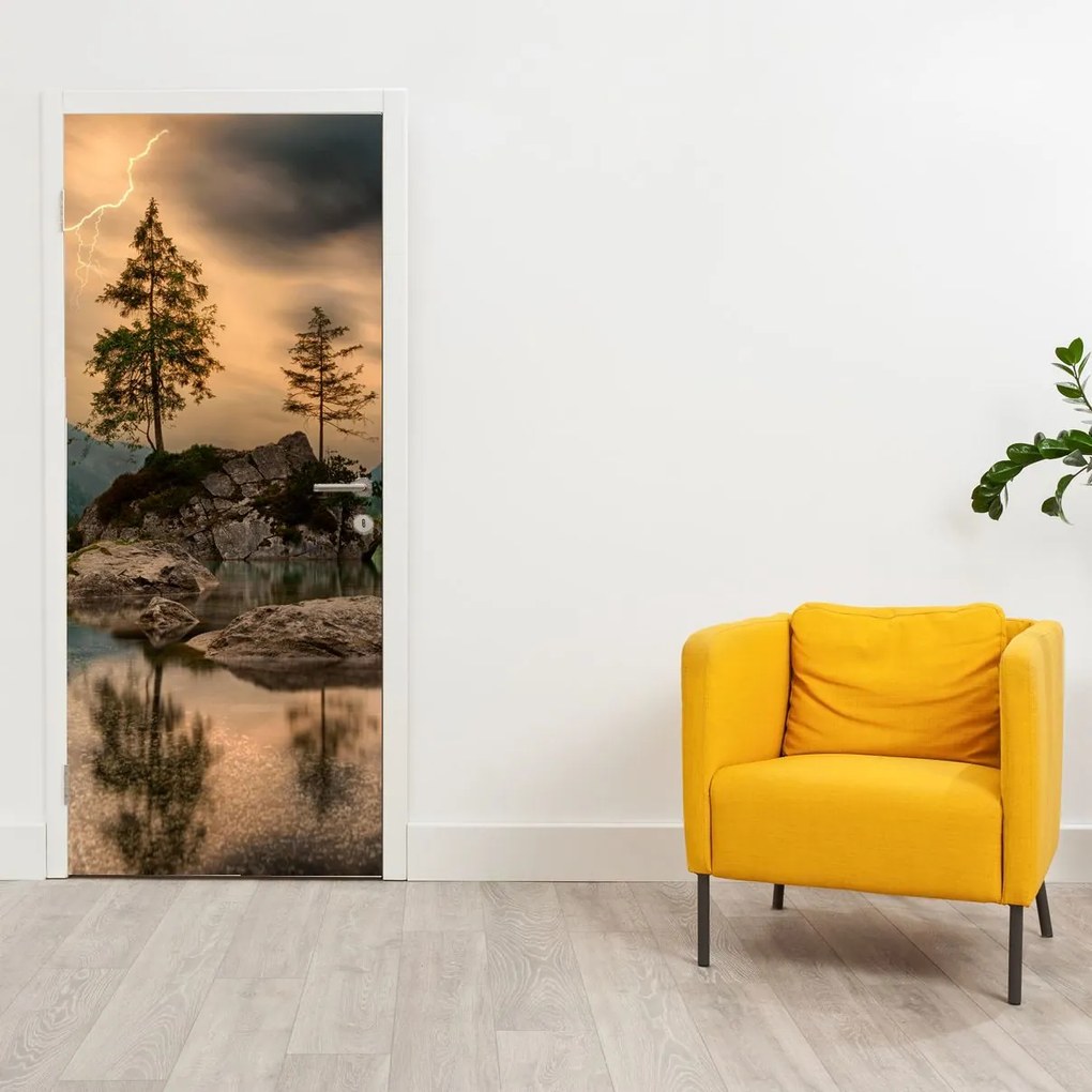 Fototapeta na drzwi - Jezioro w górach (95x205cm)