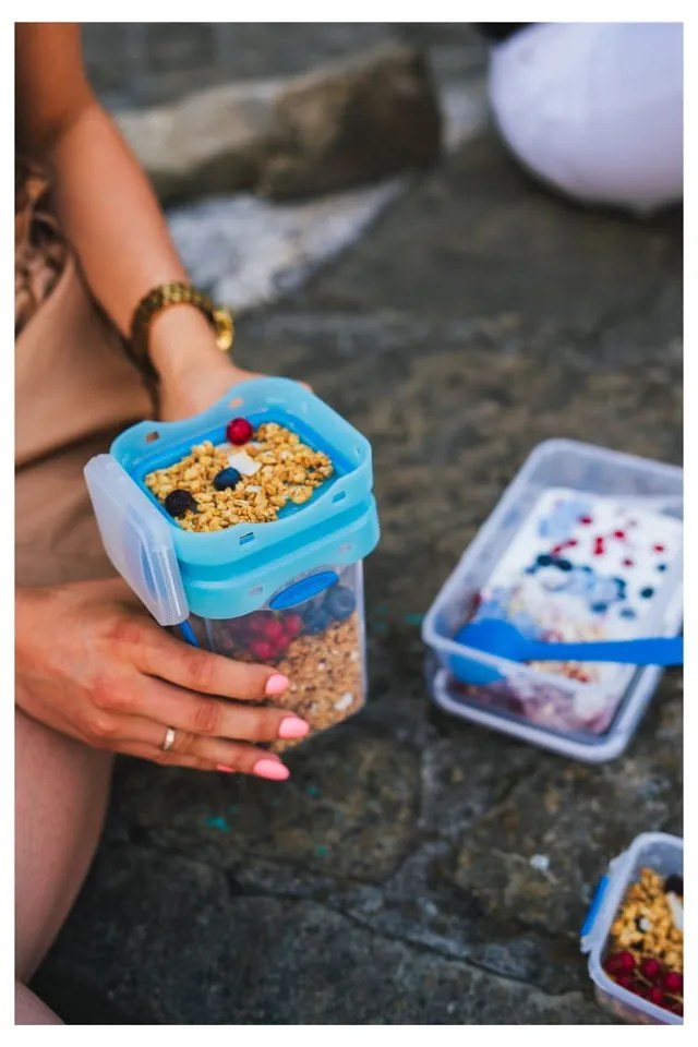 Zielony pojemnik na przekąskę i obiad ze sztućcami, Vialli Design, 650ml+230m