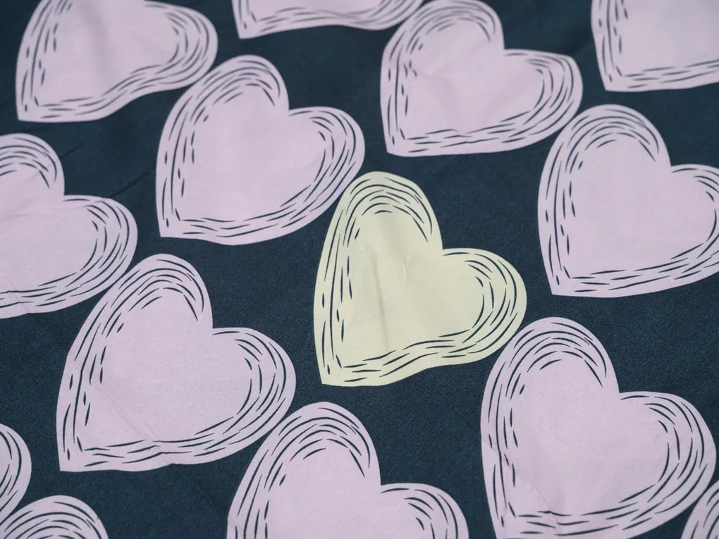 PrzytulneMieszkanie.pl PrzytulneMieszkanie.pl Pościel z mikrofibry VIOLET HEARTS jasnofioletowa Rozmiar pościeli: 2 szt 70 x 80 cm | 160 x 200 cm