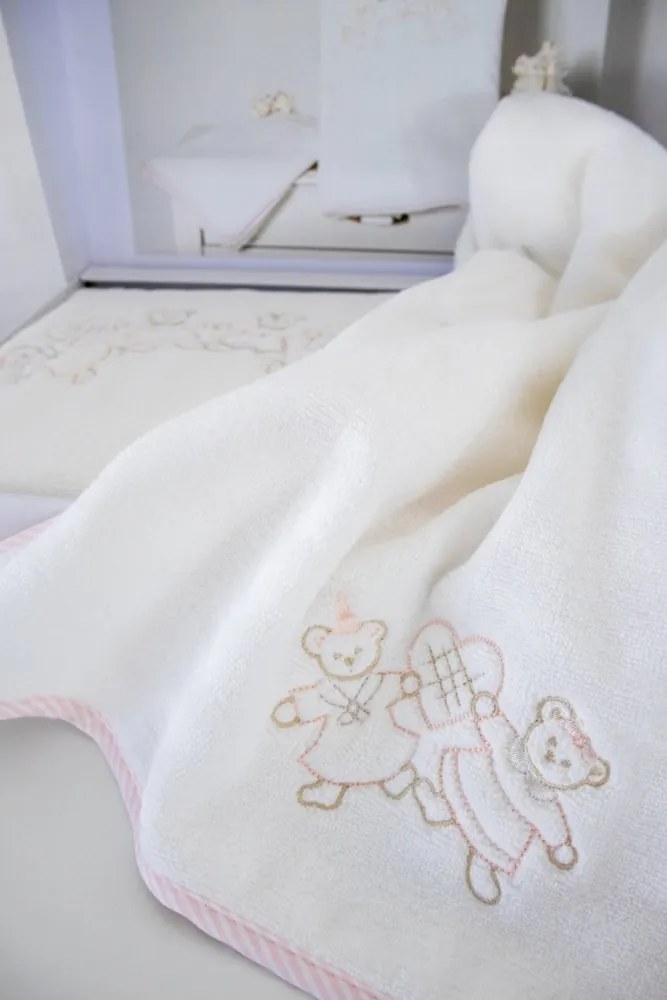 Podarunkowy zestaw ręczników dla dzieci FAMILY, 2 szt Beżowy