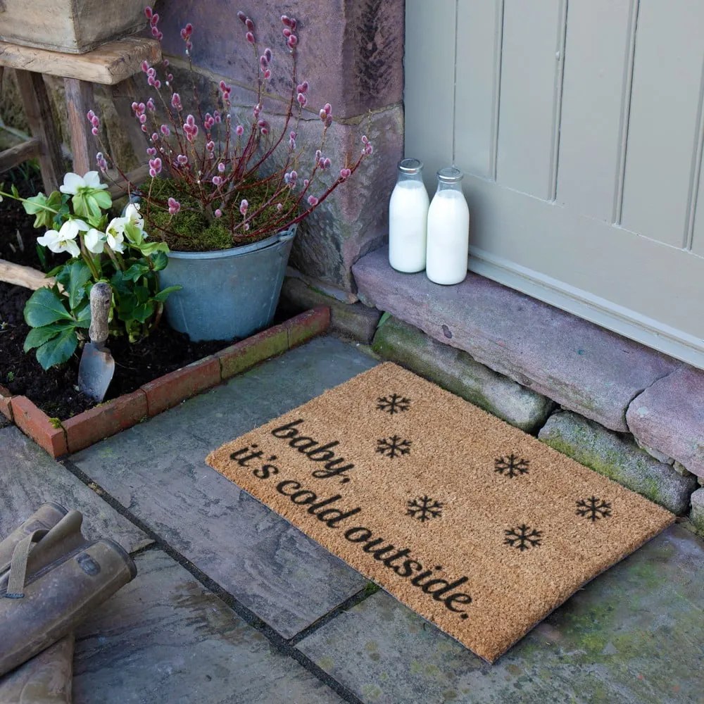 Wycieraczka ze świątecznym motywem z włókna kokosowego 40x60 cm Baby It's Cold Outside – Artsy Doormats