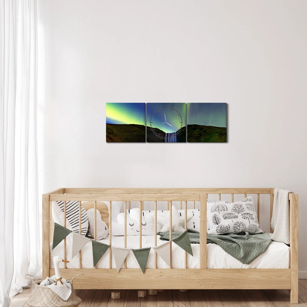 Obraz - Zorza polarna na Islandii (z zegarem) (90x30 cm)