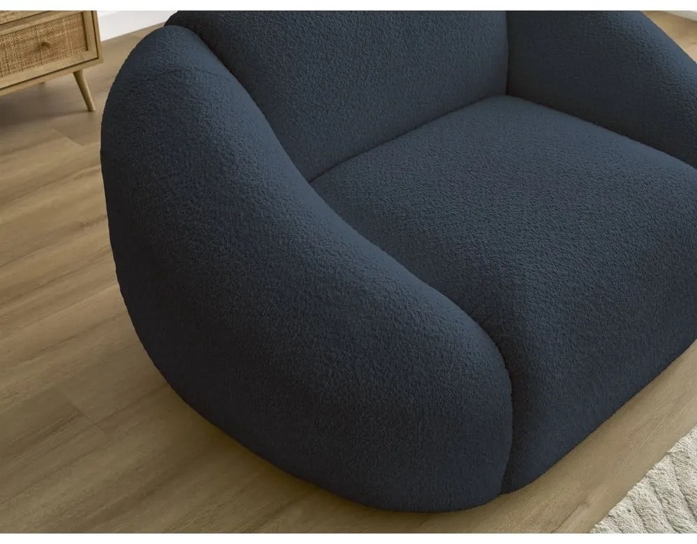 Ciemnoniebieski fotel z materiału bouclé Tina – Bobochic Paris