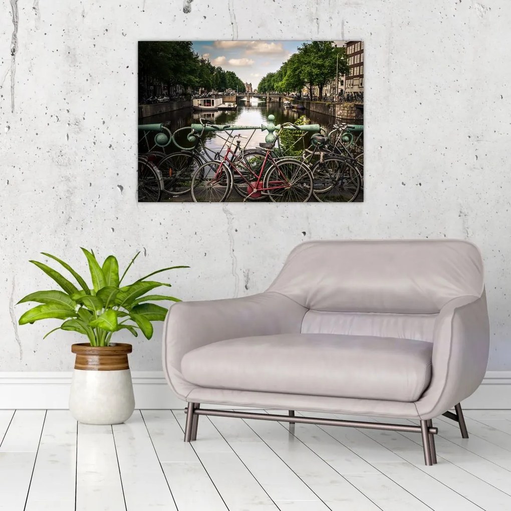 Obraz na szkle - rower w mieście (70x50 cm)