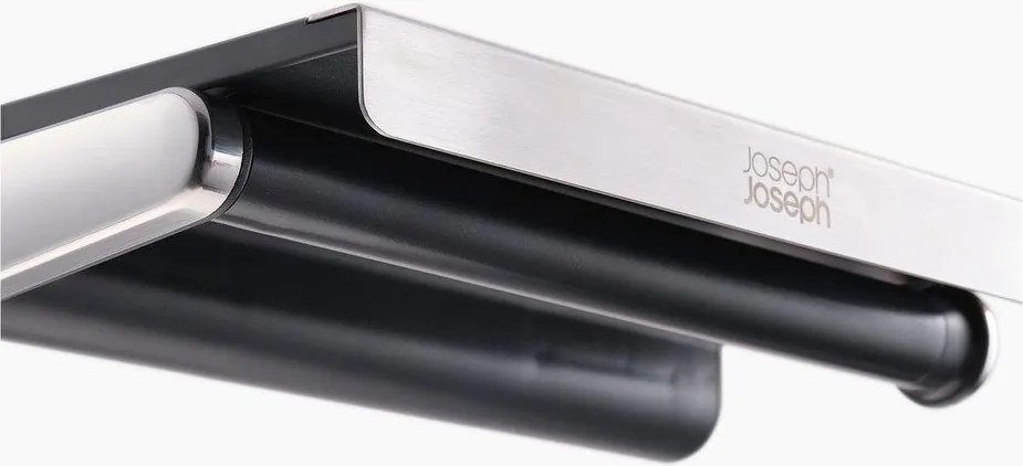 Ścienny plastikowy wieszak na ręczniki papierowe w kolorze srebra RollGrip – Joseph Joseph