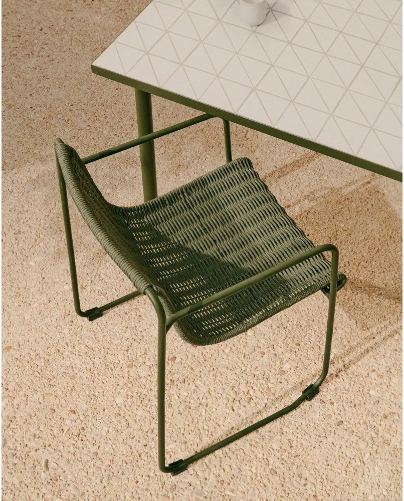 Zielone metalowe krzesło ogrodowe Maurina – Kave Home