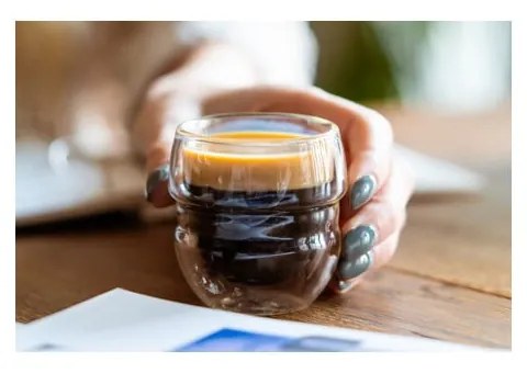 Szklane filiżanki zestaw 2 szt. na espresso/z podwójną ścianką 70 ml Sferico – Vialli Design