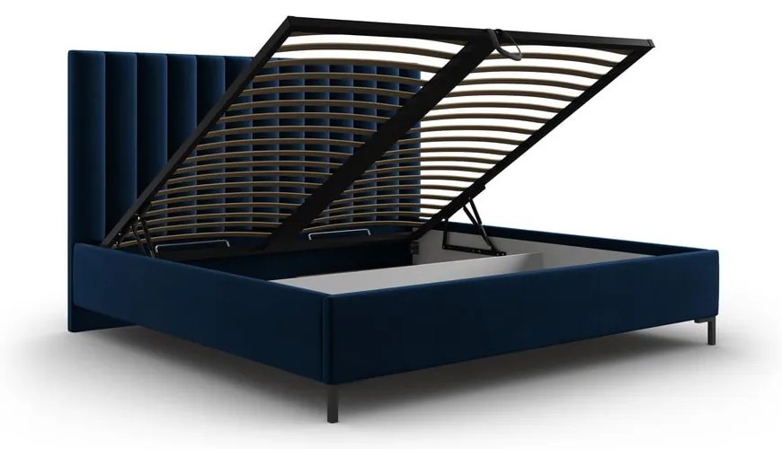Ciemnoniebieskie tapicerowane łóżko dwuosobowe ze schowkiem i stelażem 140x200 cm Casey – Mazzini Beds