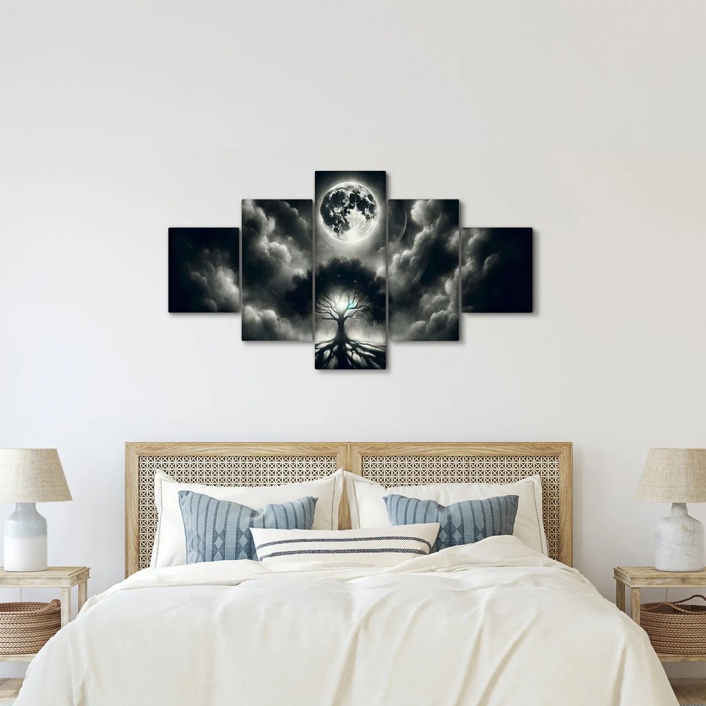 Obraz – Czarno-białe drzewo w pełni księżyca (125x70 cm)
