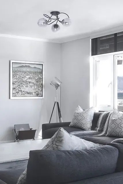 Lampa sufitowa z 3 grafitowymi kloszami - A210-Livera