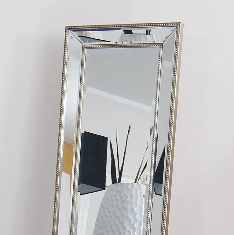 Lustro stojące w lustrzanej ramie, szlifowane fazą.164x44cm