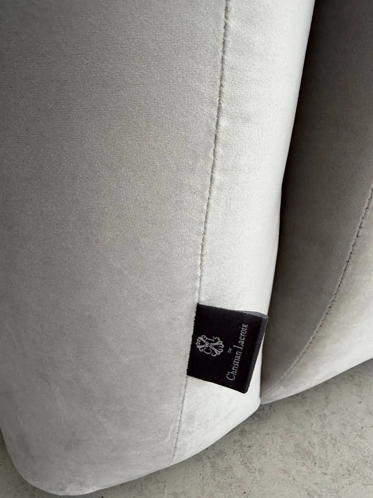 REZERWACJA Narożnik, Sofa narożna CXL by Christian Lacroix z aksamitu popiel light grey popiel Naima 316 cm, lewa