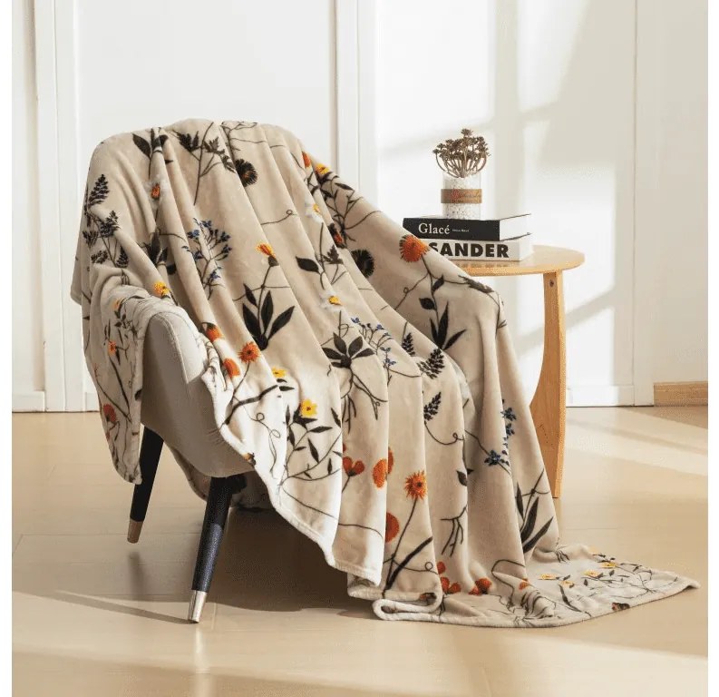 Mikropluszowy koc HERBÁŘ, beżowy Rozmiar: 200 x 220 cm