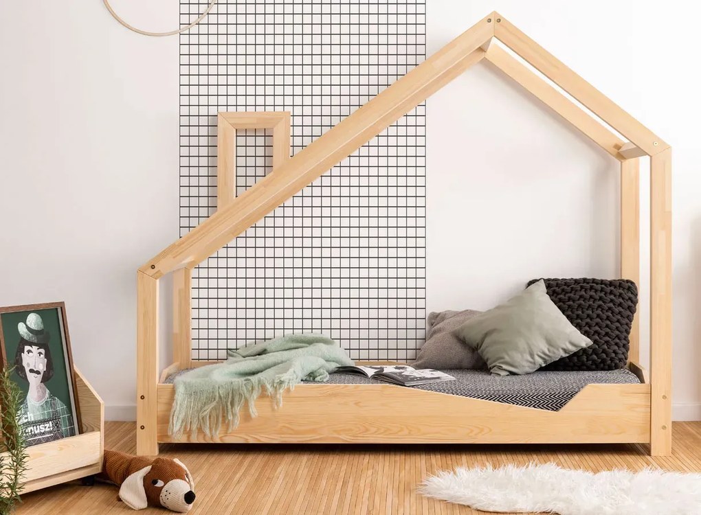 Drewniane łóżko dziecięce domek T2-D31