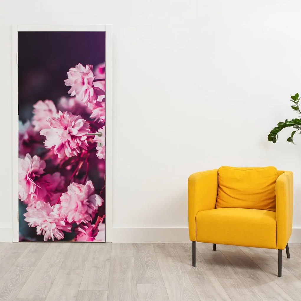 Fototapeta na drzwi - Kwiaty drzewa (95x205cm)