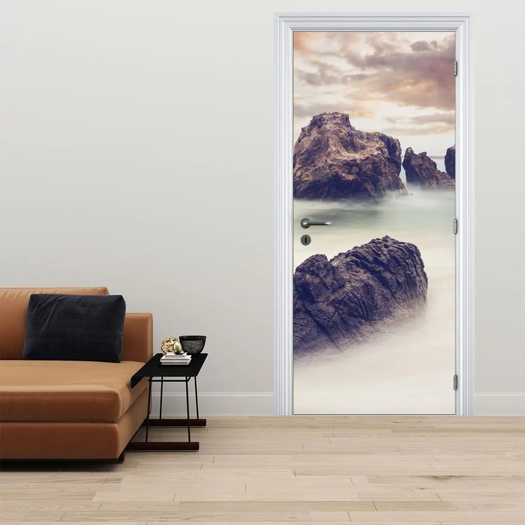 Fototapeta na drzwi - Klify we mgle (95x205cm)