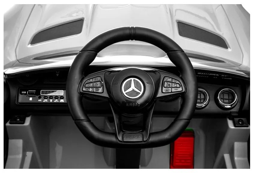 Auto na akumulator mercedes gtr srebrny lakierowany