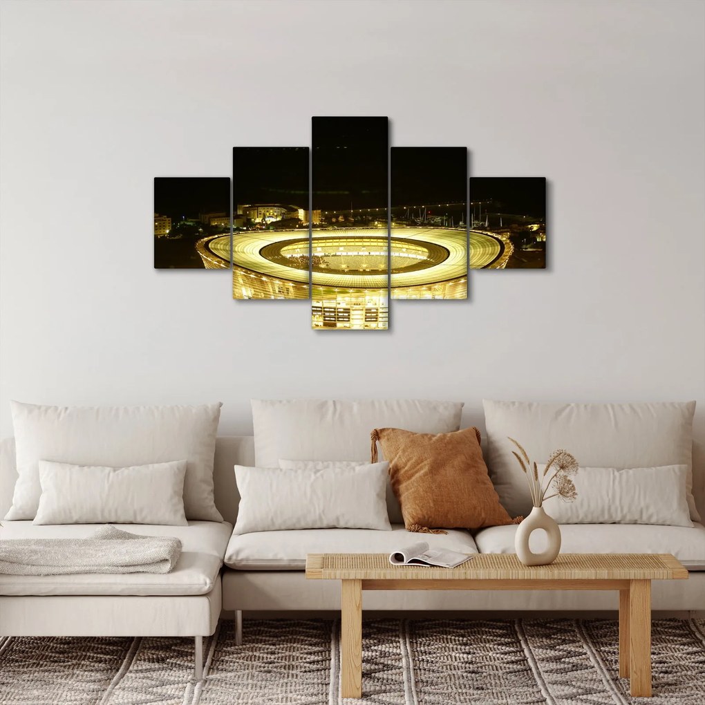 Obraz - stadion piłkarski (125x70 cm)