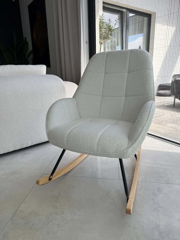 Fotel bujany do salonu, sypialni, na płozach jasny beż, tkanina boucle, FW2